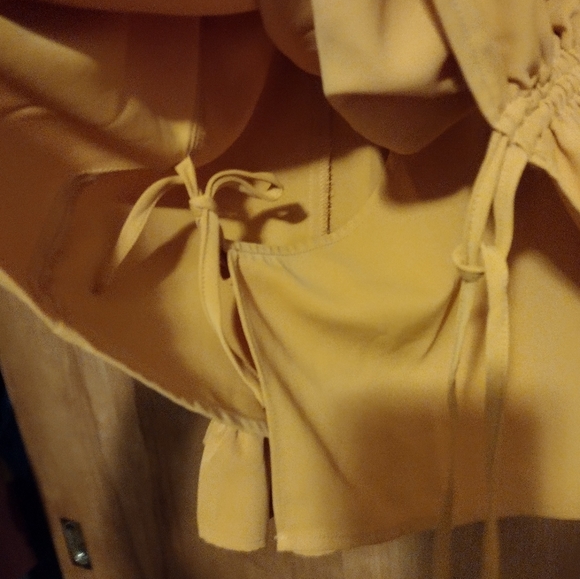 Wrapped blouse - Picture 7 of 13